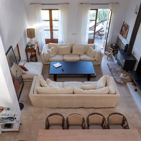 Preciosa Casa Familiar Cerca Esporlas Na Servera *